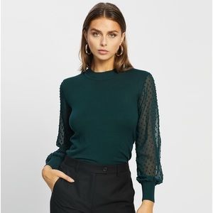 NWOT ADRIANNA PAPELL Clip Dot Knitted Sleeve Twofer Sweater, M Color palm leaf